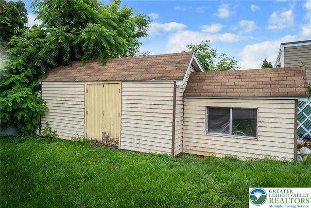 2057 Grove St, South Whitehall Twp, PA 18104 - view of shed