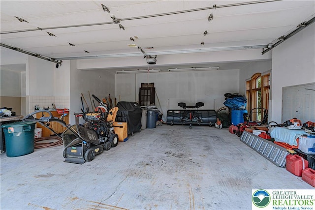2650 Eagle Ln, Lower Saucon Twp, PA 18055 - garage with a garage door opener