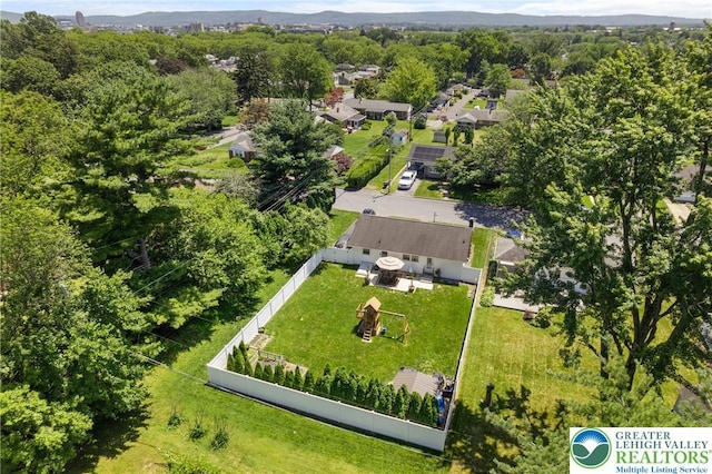 2213 W Woodlawn St, South Whitehall Twp, PA 18104 - bird's eye view
