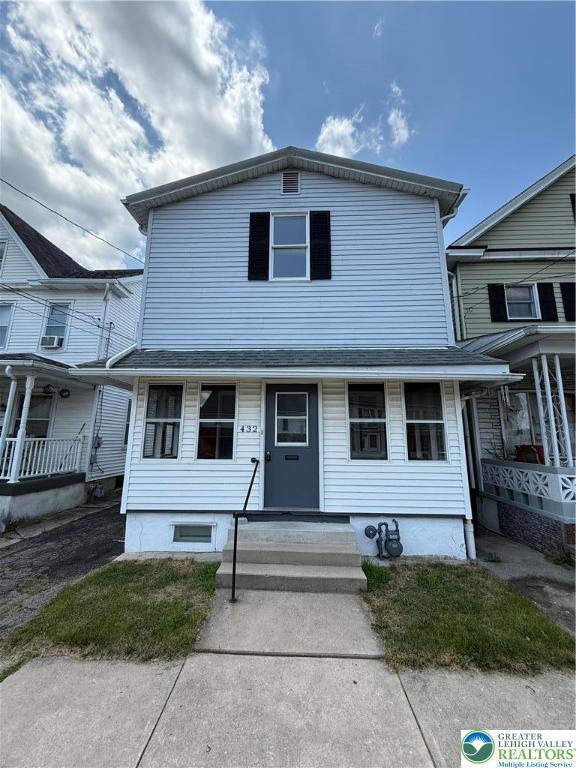 432 3rd St, Lehighton Boro, PA 18235 - view of front of property featuring entry steps