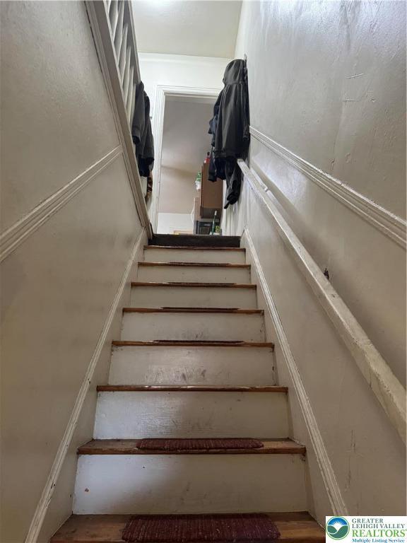 898 Wolf Ave Unit 1-2, Easton, PA 18042 - photo 3