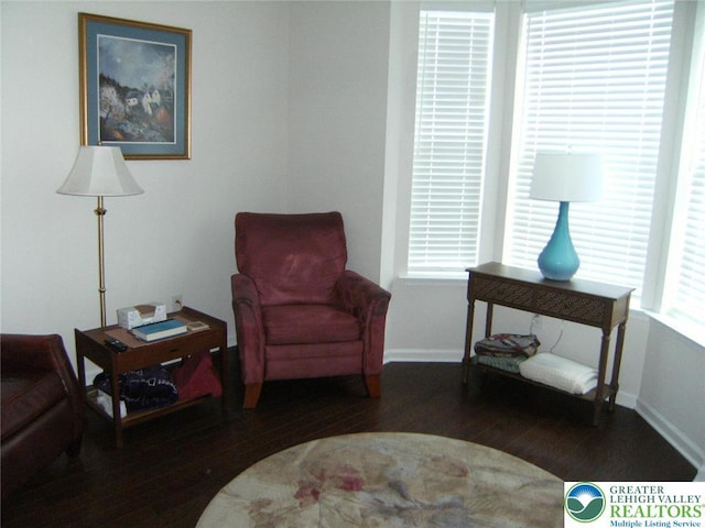 4088 Eveningstar Rd, Emmaus Boro, PA 18049 - sitting room with wood finished floors and baseboards