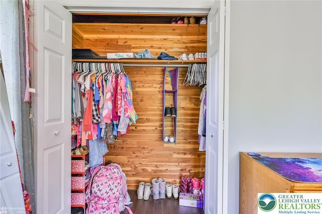 236 Moorestown Rd, Bushkill Twp, PA 18091 - view of closet
