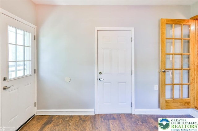 236 Moorestown Rd, Bushkill Twp, PA 18091 - foyer entrance featuring wood finished floors and baseboards