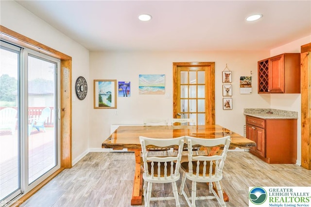 236 Moorestown Rd, Bushkill Twp, PA 18091 - dining room featuring recessed lighting and bar area