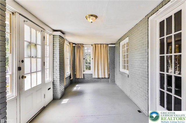 650 Highland Ave, Bethlehem City, PA 18018 - view of unfurnished sunroom