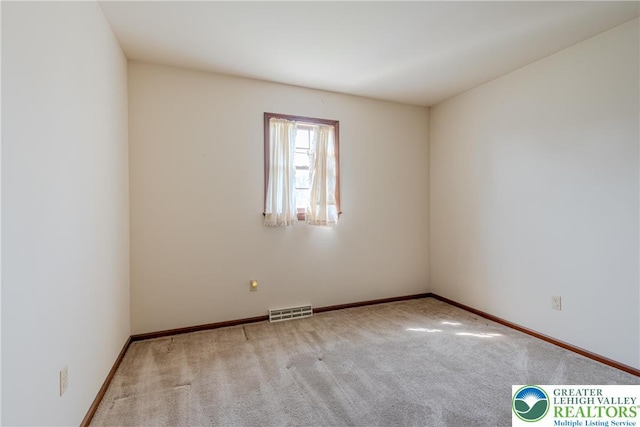 4834 Maple St, Lower Mt Bethel Twp, PA 18013 - unfurnished room featuring carpet floors and baseboards