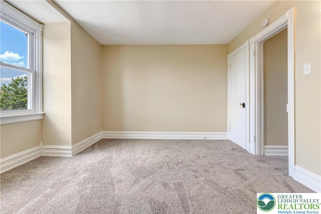 1744 W Chew St, Allentown City, PA 18104 - carpeted spare room with baseboards