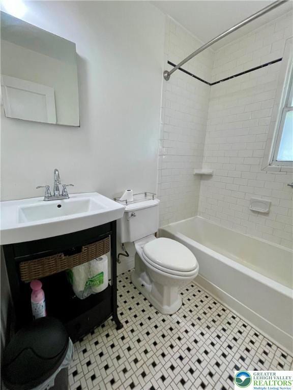 95 7th St, Whitehall Twp, PA 18052 - full bath with shower / washtub combination, vanity, and tile patterned floors