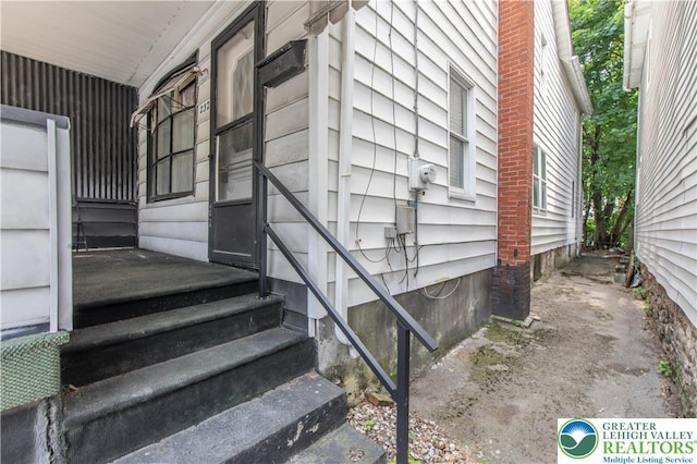 232 W Patterson St, Lansford Boro, PA 18232 - view of staircase
