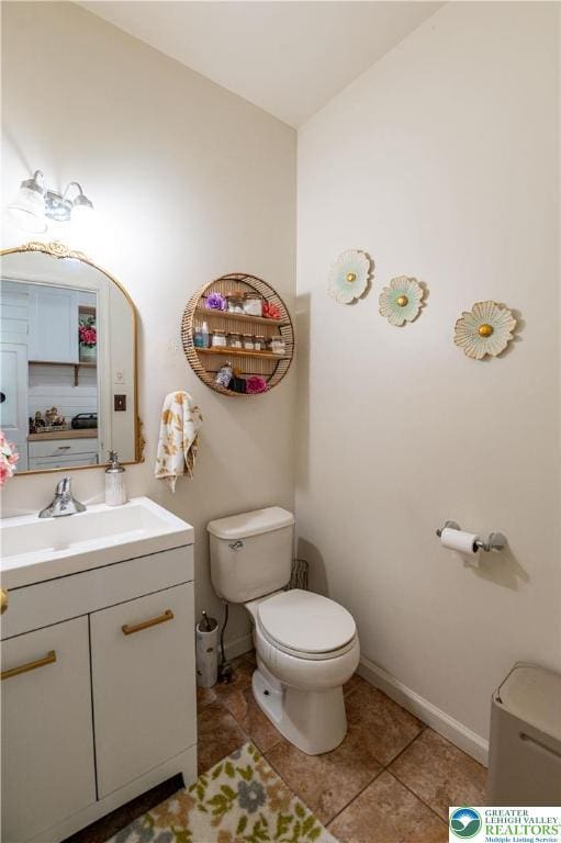 6 Westridge Ct, Middle Smithfield Twp, PA 18302 - bathroom with vanity and tile patterned flooring