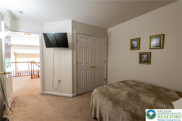 6 Westridge Ct, Middle Smithfield Twp, PA 18302 - bedroom with light colored carpet and a closet