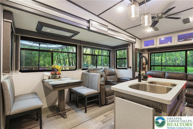 149 Deer Path Ln, Tobyhanna Twp, PA 18346 - sunroom with a sink and vaulted ceiling