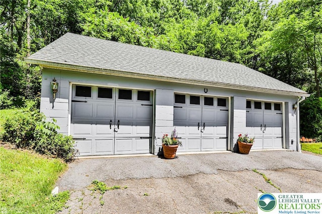 388 Kohls Rd, Allen Twp, PA 18067 - view of detached garage