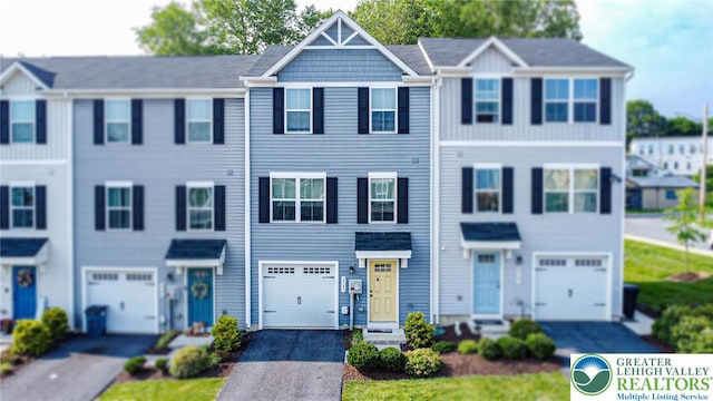 2145 Cross Country Rd, Northampton Boro, PA 18067 - photo 1