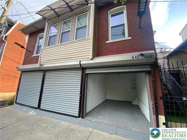 640 Park St, Allentown City, PA 18102 - view of garage