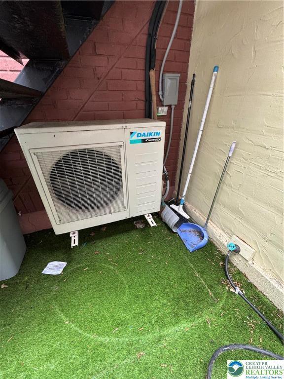 640 Park St, Allentown City, PA 18102 - exterior view of an ac unit