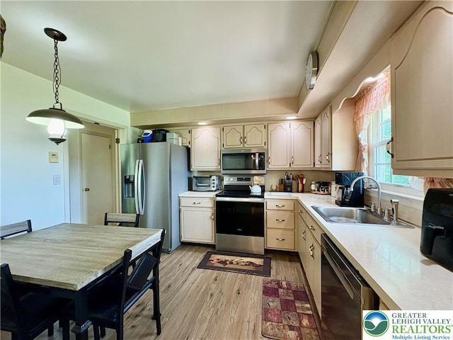 5979 Club House Ln, Lower Macungie Twp, PA 18106 - photo 8