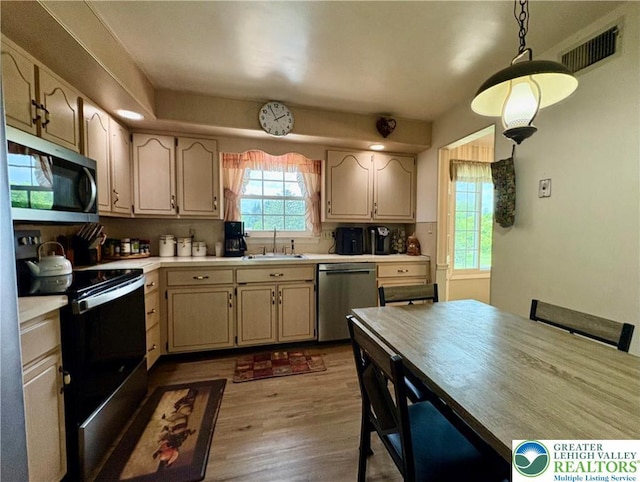 5979 Club House Ln, Lower Macungie Twp, PA 18106 - photo 6