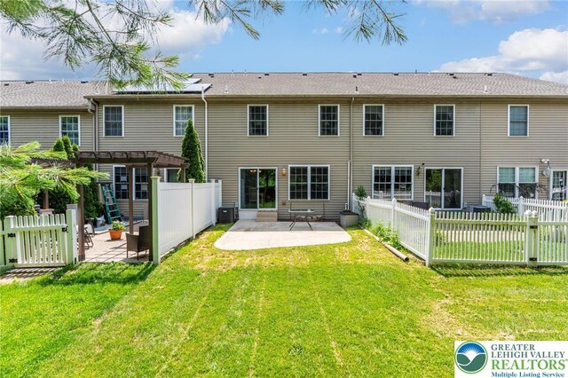 8171 Heritage Dr, Alburtis Boro, PA 18011 - photo 11