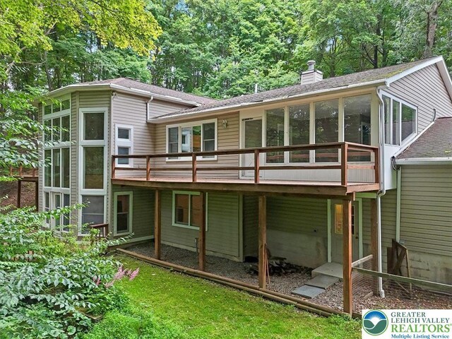 4018 Manor Dr, Hamilton Twp, PA 18360