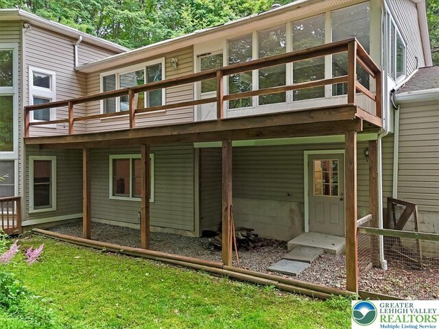 4018 Manor Dr, Hamilton Twp, PA 18360
