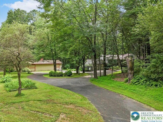 4018 Manor Dr, Hamilton Twp, PA 18360