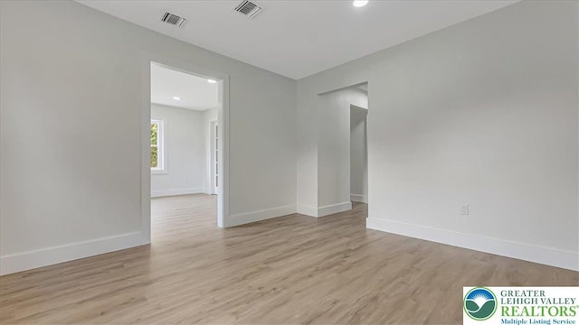 960 Yorkshire Dr, Hanover Twp, PA 18017 - photo 16