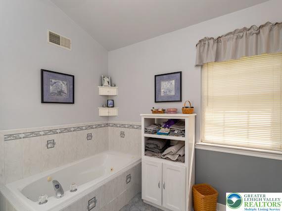 2484 Alpine Dr, Lower Saucon Twp, PA 18055 - photo 22