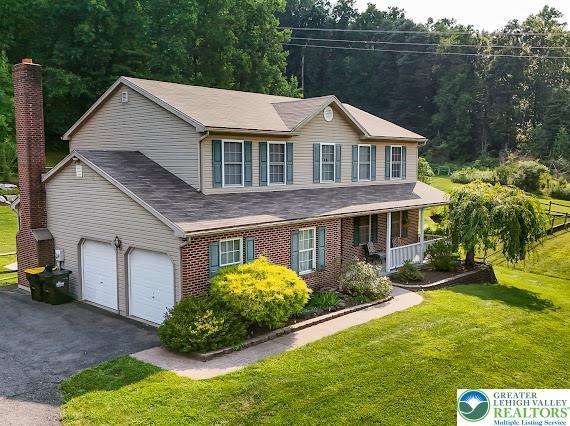 2484 Alpine Dr, Lower Saucon Twp, PA 18055 - photo 3