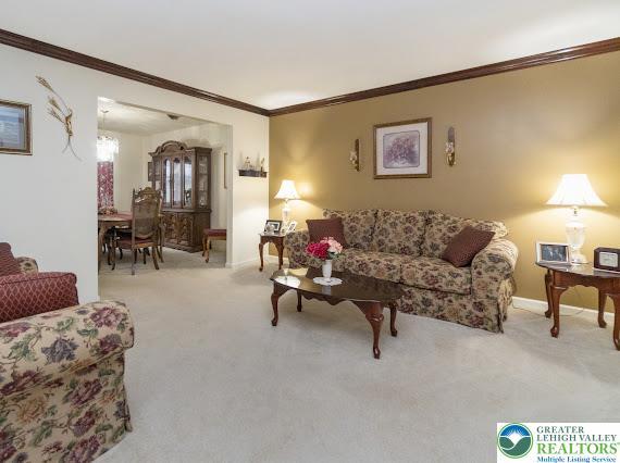 2484 Alpine Dr, Lower Saucon Twp, PA 18055 - photo 9