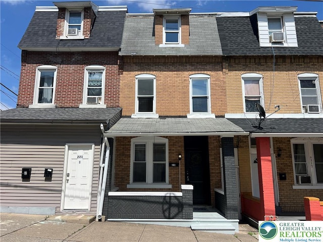 219 N Penn St, Allentown City, PA 18102 - photo 1
