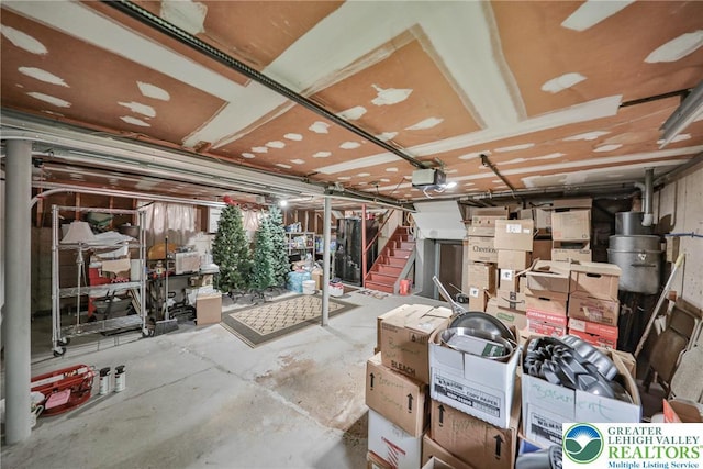 1812 Treeline Dr, Forks Twp, PA 18040 - view of garage