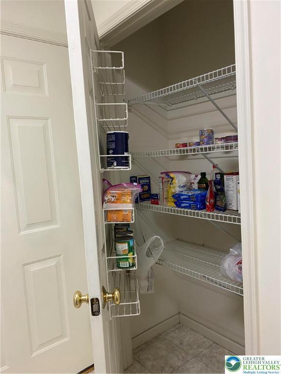 120 Palomino Cir, Washington Twp, PA 18013 - view of storage area
