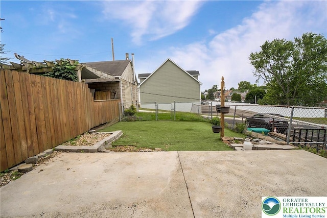 537 Seitz St, Easton, PA 18042 - fenced backyard with a patio area