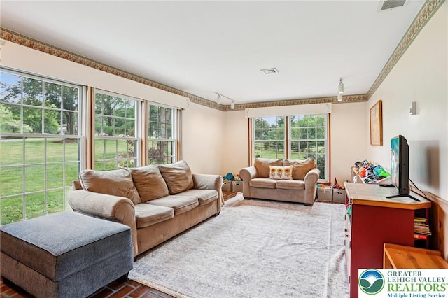 6365 Constitution Rd, Lowhill Twp, PA 18078 - view of living area