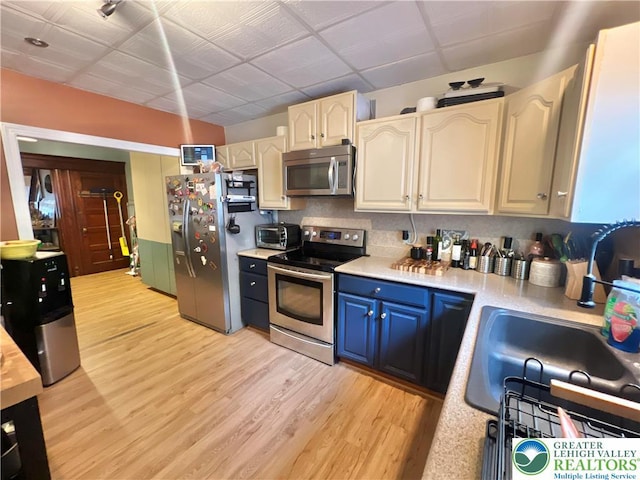 1112 W Turner St, Allentown City, PA 18102 - photo 13