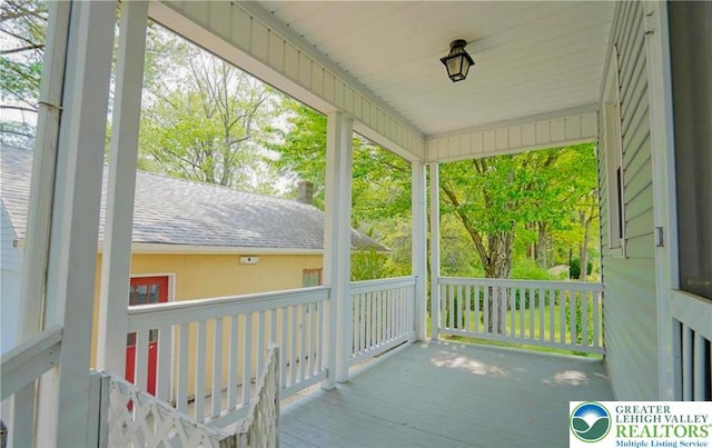 717 Claremont Ave, Schuylkill, PA 18252 - view of wooden terrace
