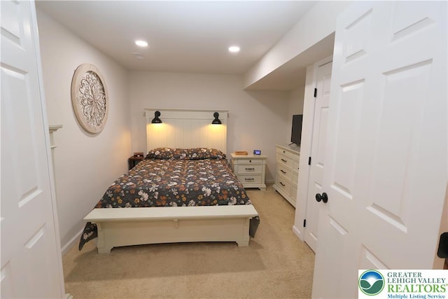 330 Bendelow Ln, Northampton Boro, PA 18067 - bedroom featuring light colored carpet and recessed lighting
