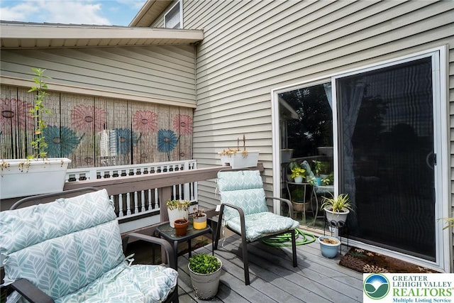 104 Stephanie Dr, Palmer Twp, PA 18045 - view of deck