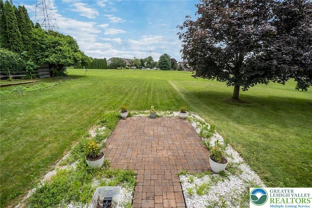 104 Stephanie Dr, Palmer Twp, PA 18045 - view of grassy yard