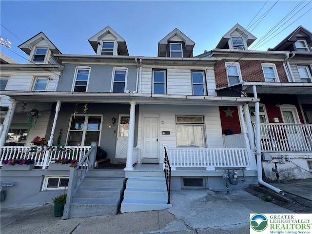 18 S Bradford St, Allentown City, PA 18109 - view of property with a porch