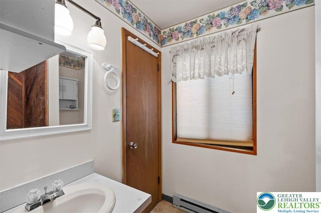 117 Manchester Dr, Lehman Twp, PA 18324 - bathroom featuring vanity