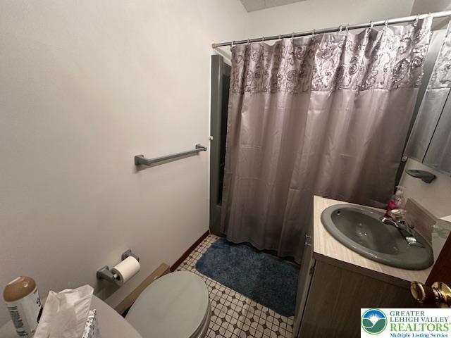 38 Lindbergh Cir, Penn Forest Twp, PA 18210 - photo 11