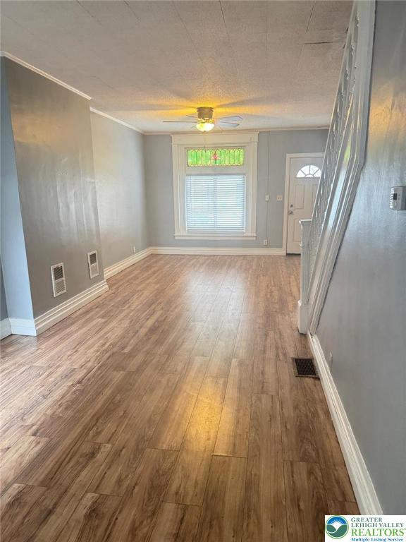 914 W Green St, Allentown City, PA 18102 - photo 2