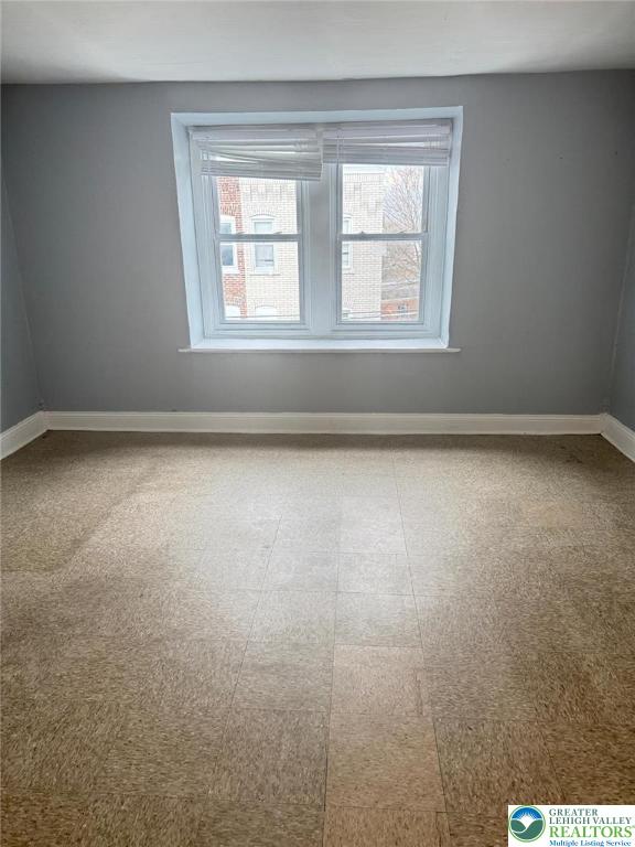 914 W Green St, Allentown City, PA 18102 - photo 21