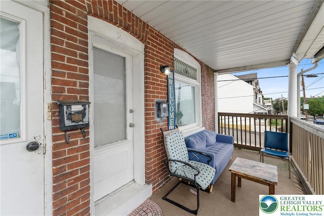 1002 S 6th St, Allentown City, PA 18103 - view of covered porch