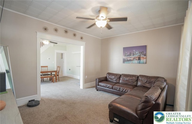 126 W High St, Coaldale Boro, PA 18218 - carpeted living area featuring a ceiling fan and crown molding