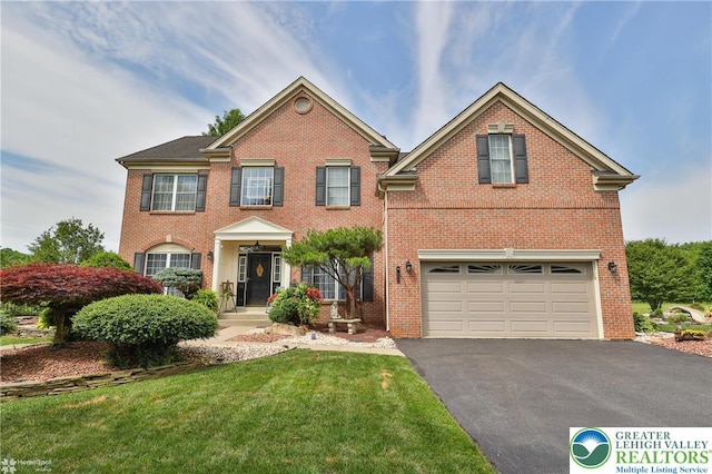 5331 Greenbriar Dr, Hanover Twp, PA 18017 - photo 1