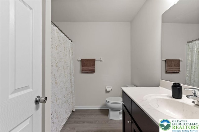 4435 Benjamin Ct, Upper Milford Twp, PA 18049 - bathroom with vanity and wood finished floors
